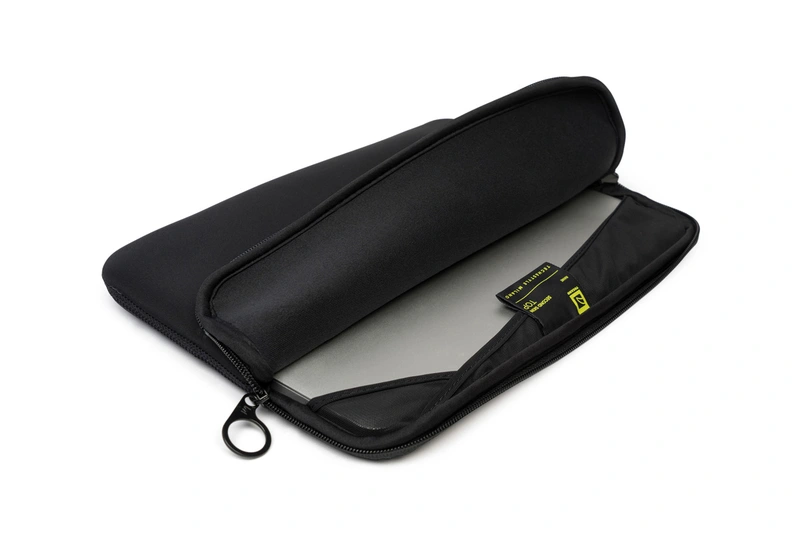 Tucano Top etui MacBook Air 15