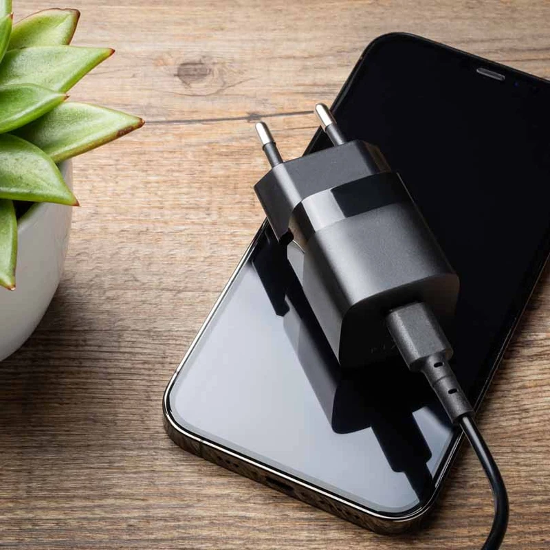 FIXED Super Hurtig Mini Hjemmeoplader USB-C PD 25W Sort - 8014586