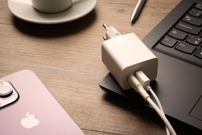FIXED Super Hurtig Mini Hjemmeoplader 45W USB-C PD+USB-A - 8014999