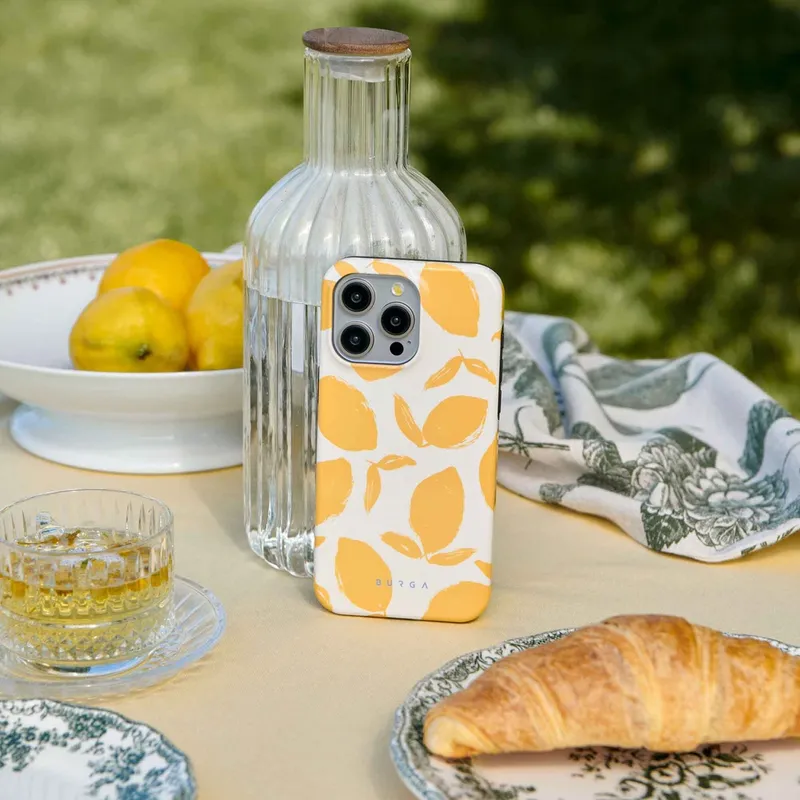 Burga Lemon Tart - Apple iPhone 17e/16e Tough MagSafe Cover - 4123402