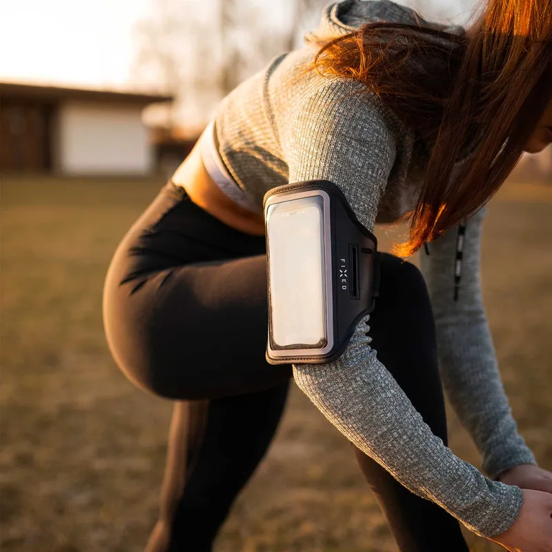 FIXED Sportsarmbånd til Smartphones op til 6.7