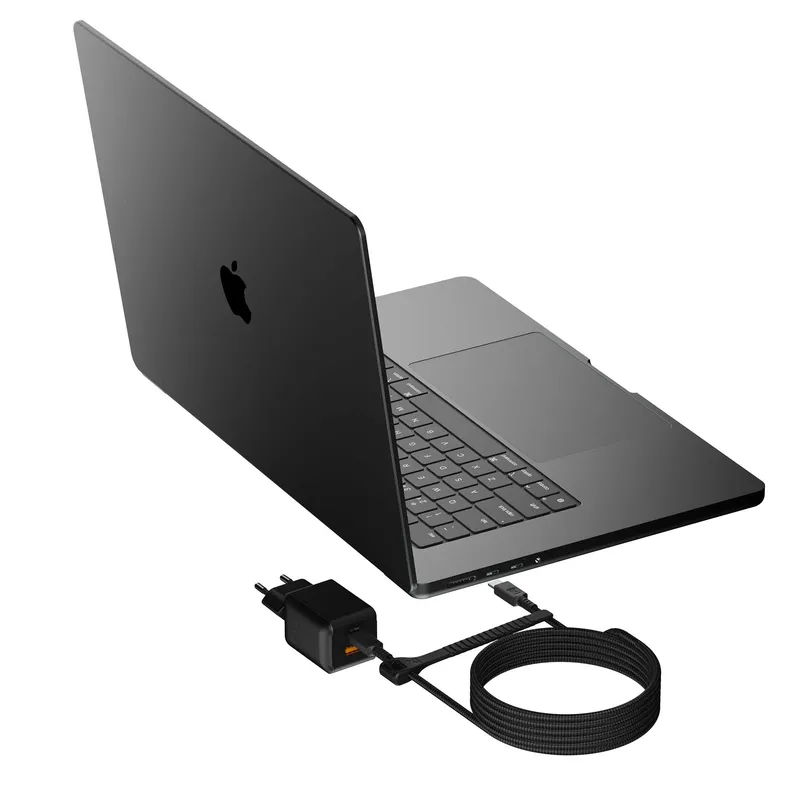 Xtorm 70W GaN3 NextGen Hjemmeoplader USB-C/C/A GRS Sort - 9510375