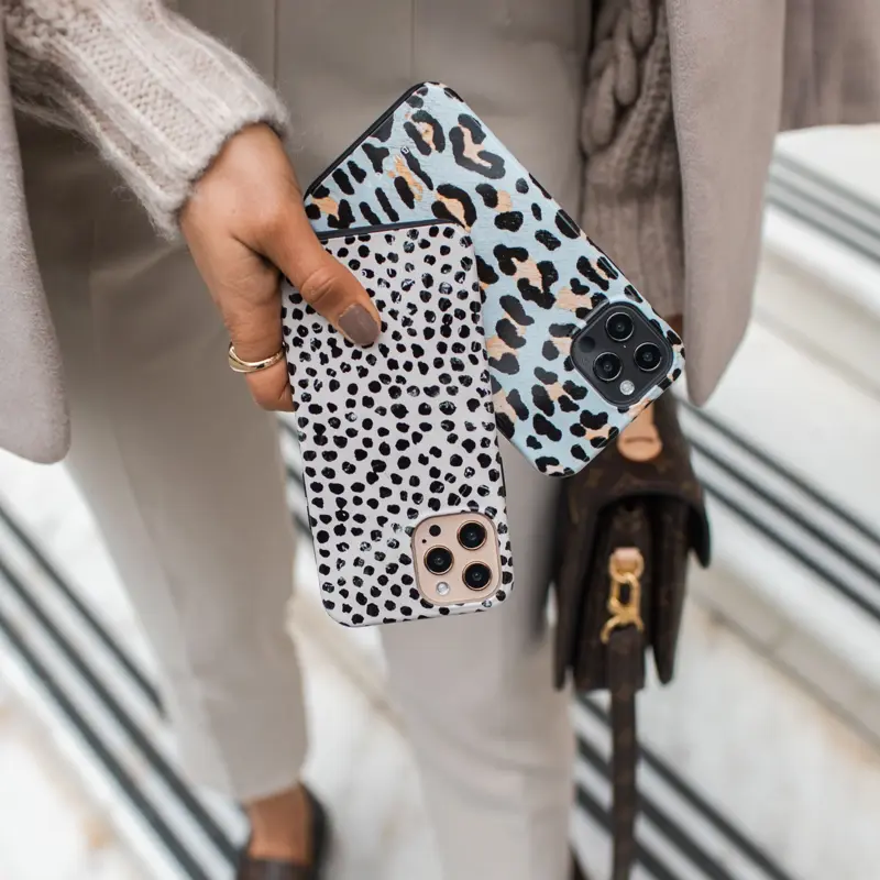 Burga Almond Latte - Apple iPhone 16 Tough MagSafe Cover - 2936757