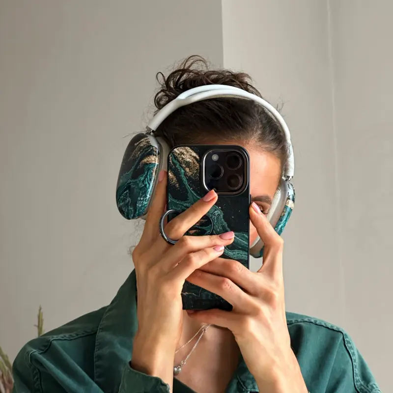 Burga Emerald Pool - Apple AirPods Max Cover - 2800331