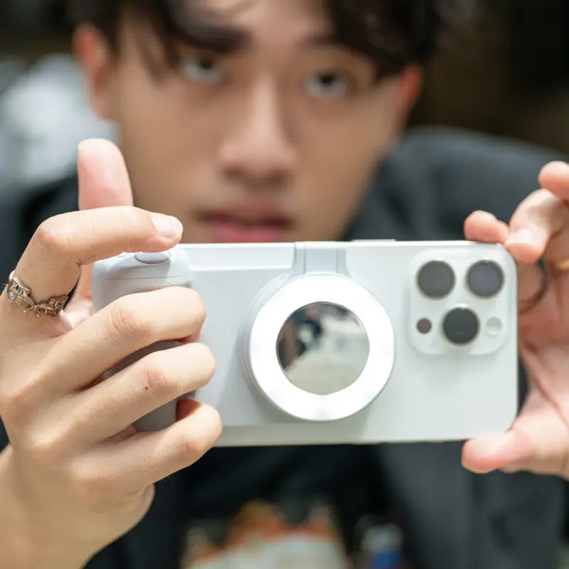 Shiftcam SnapPocket LED-lys og stativ MagSafe-kompatibelt Greige - 2943100